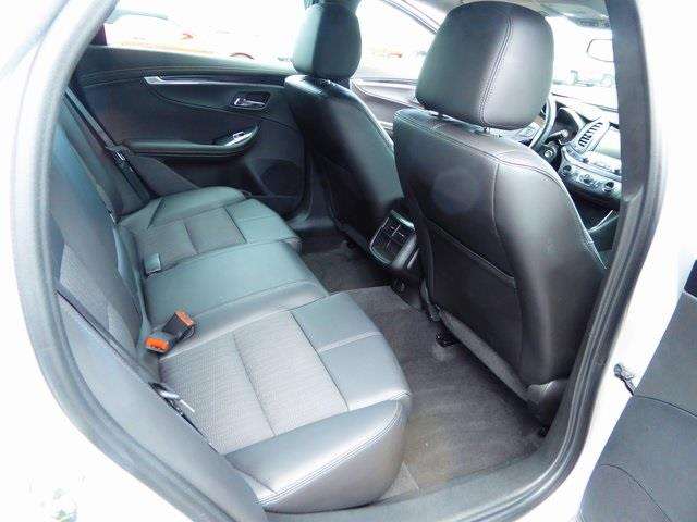 Chevrolet Impala 2016 photo 9